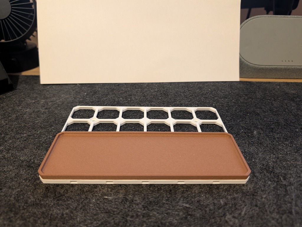 White OpenGrid base plate with front shallow tray
