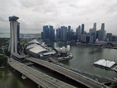 Marina Bay Sands and the Singapore City